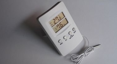 مقياس حرارة LCD الرقمي مقياس التنفس المزود