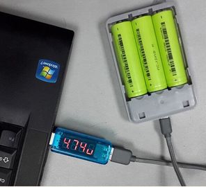 KW202 جهاز اختبار التيار والجهد في شحن USB المزود