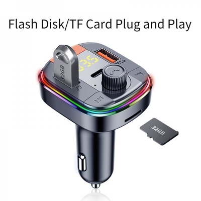 T832 جهاز إرسال FM أضواء LED الملونة مشغل Mp3 للسيارة PD/QC3.0 شاحن سريع للسيارة المزود